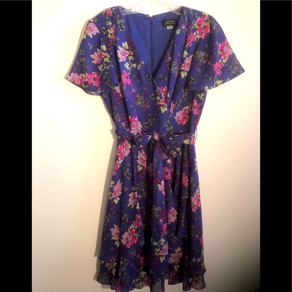 Tahari ASL Royal Blue Floral Print V-Neck Flutter Sleeve Dress